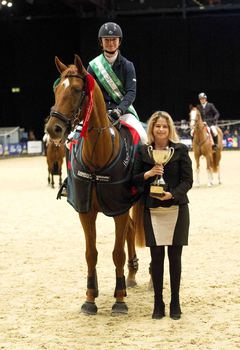 Emily Morris wins Horseware Bronze League Championship at Horse of the Year Show Emily Morris wins Horseware Bronze League Championship at Horse of the Year Show